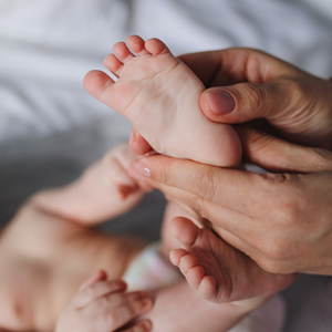 Pied de bébé, promotion d'une formation continue.